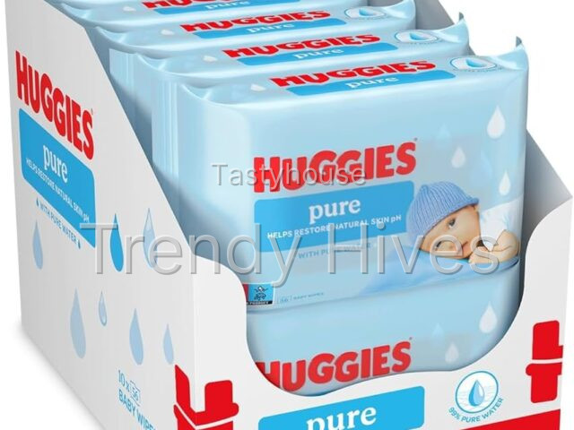 HUGGIES baby wipe