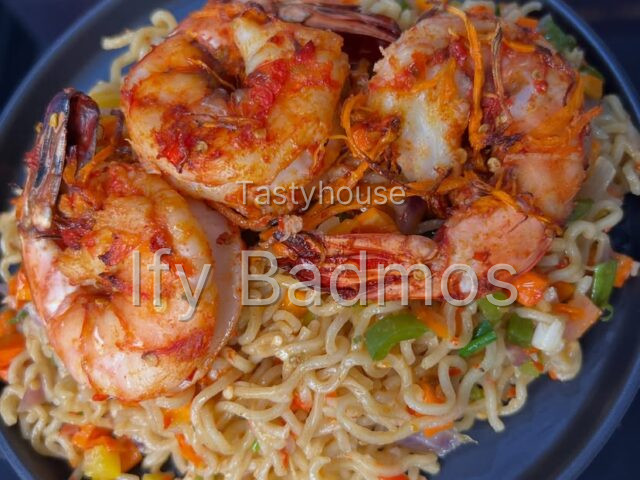 Indomie & Prawns