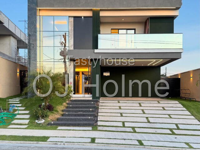 5 Bedroom Duplex