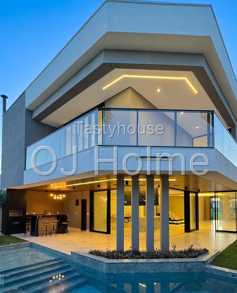 Luxurious 6-Bedroom Villa with Indoor & Outdoor Swimming Pools