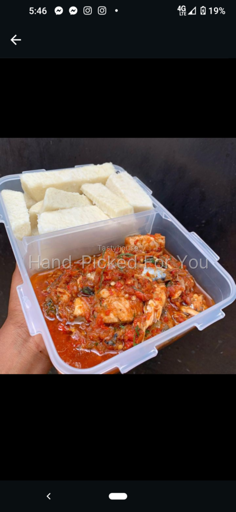 Boiled yam with fish sauce