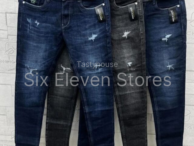 Men’s Classic Slim Fit Denim Jeans