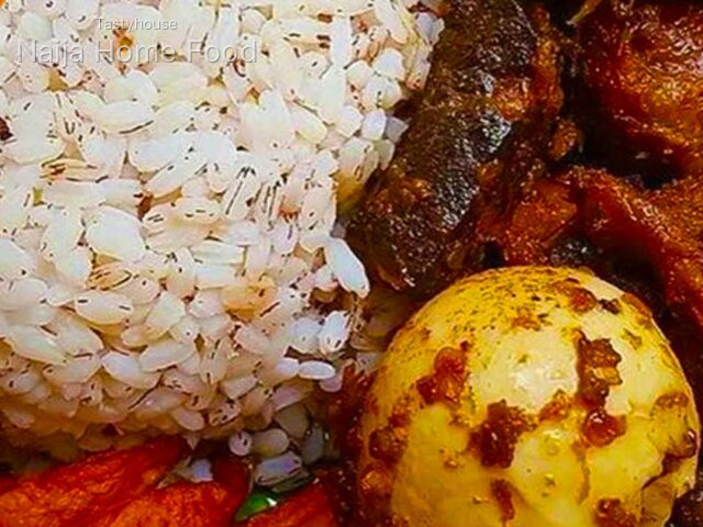 🥘 Fresh Red Ofada Sauce with Ofada Rice