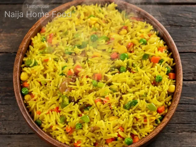 🥘 Fresh Nigerian Fried Rice in Lagos & Abuja