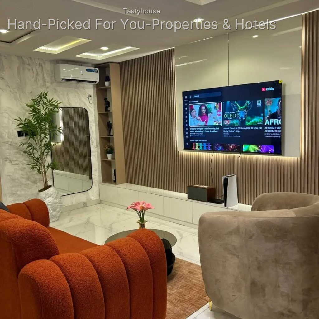 furnished 2-bedroom apartment