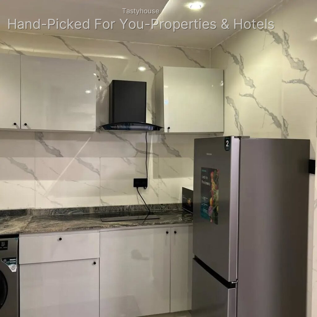 furnished 2-bedroom apartment