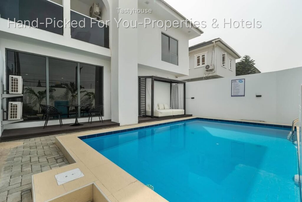 1-bedroom apartment