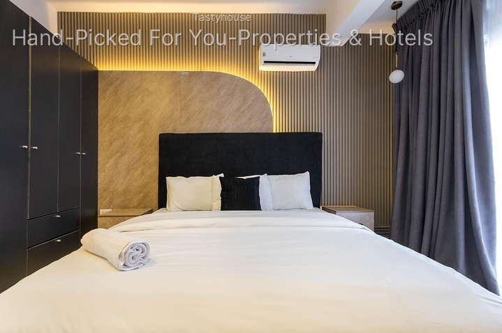 luxurious 2 Bedroom Apartment