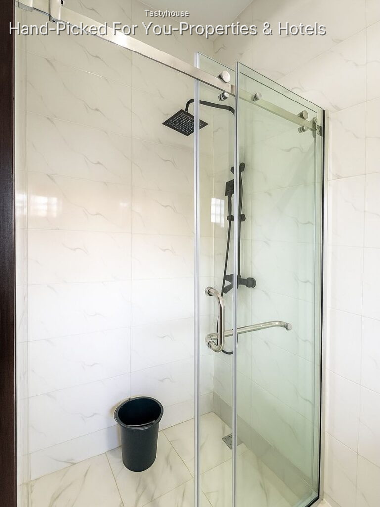 One Bedroom Apartment