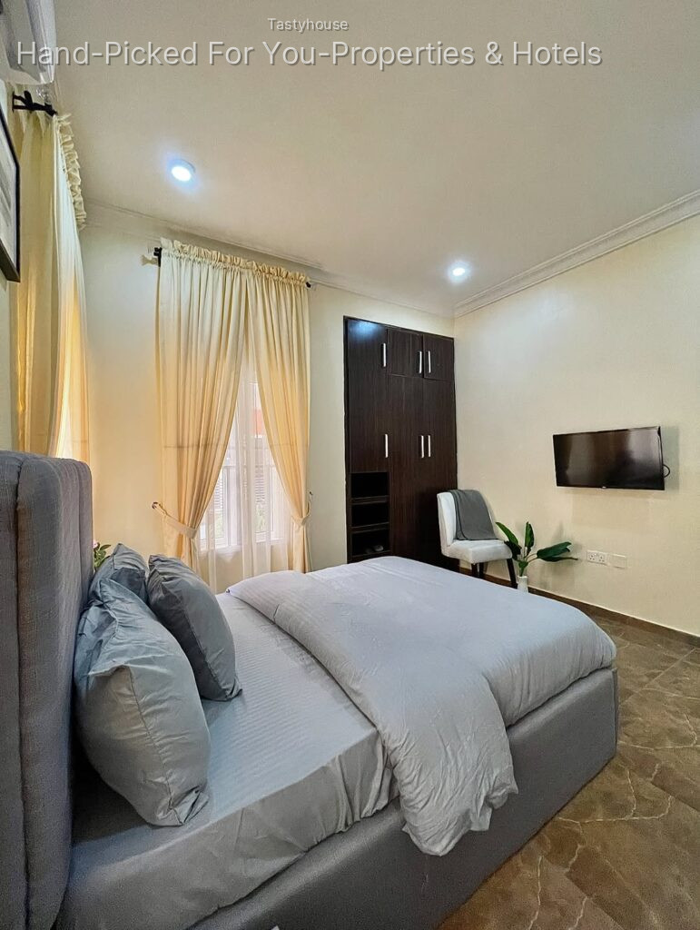 2-Bedroom Apartment