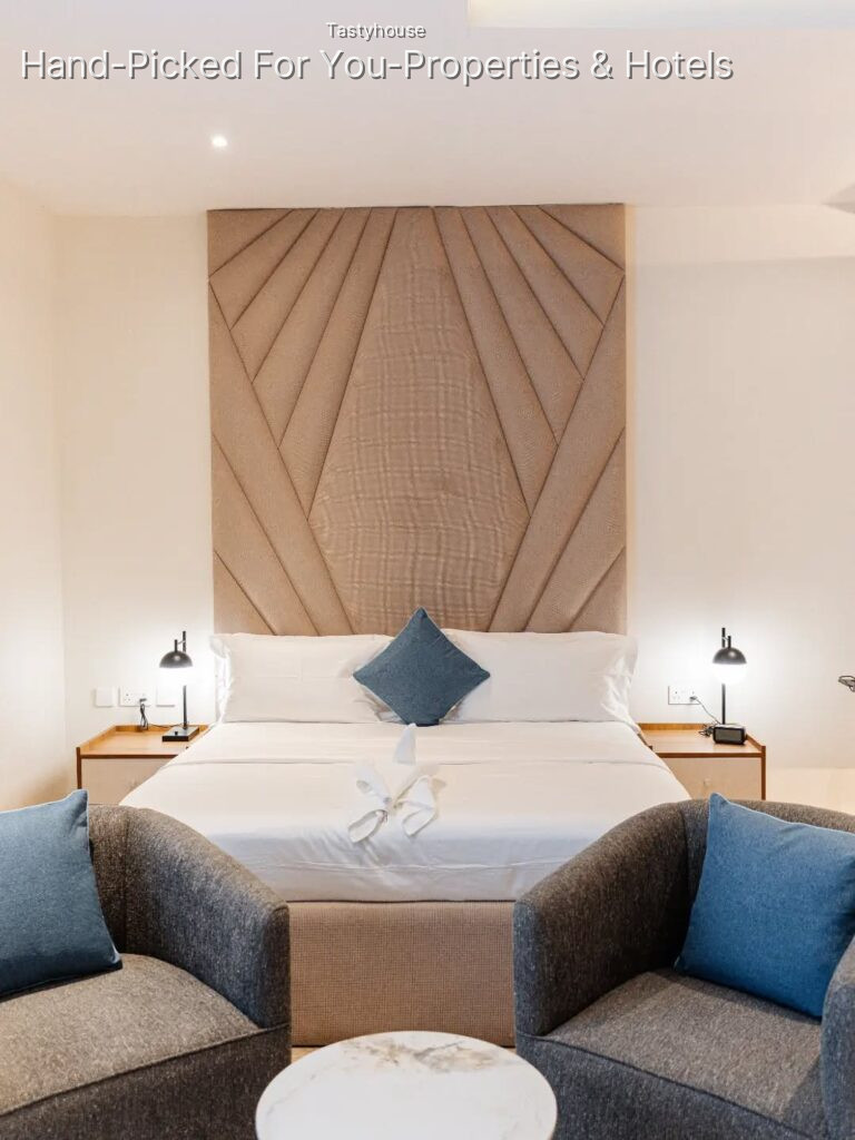 Service Apartment