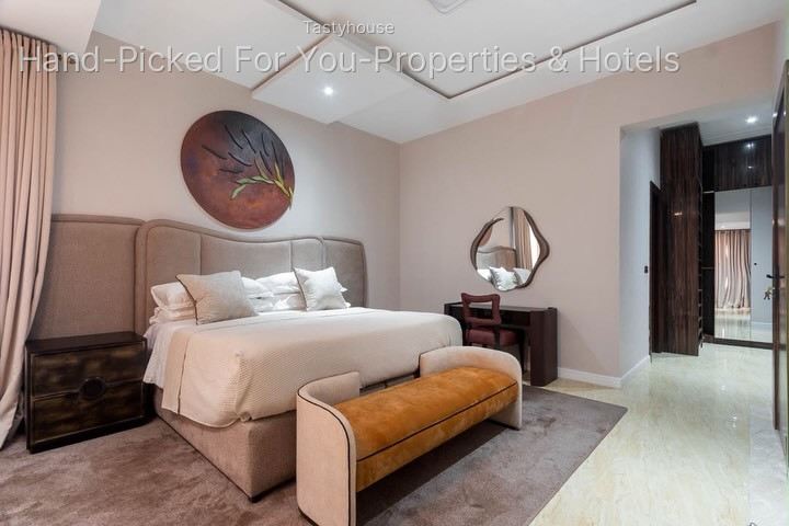 2-Bedroom Apartment