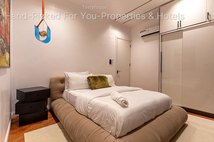 2 Bedroom Apartments