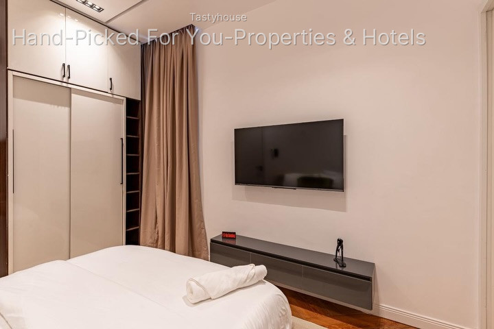 2 Bedroom Apartments