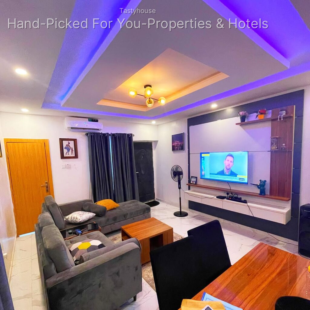 2 Bedroom Apartments
