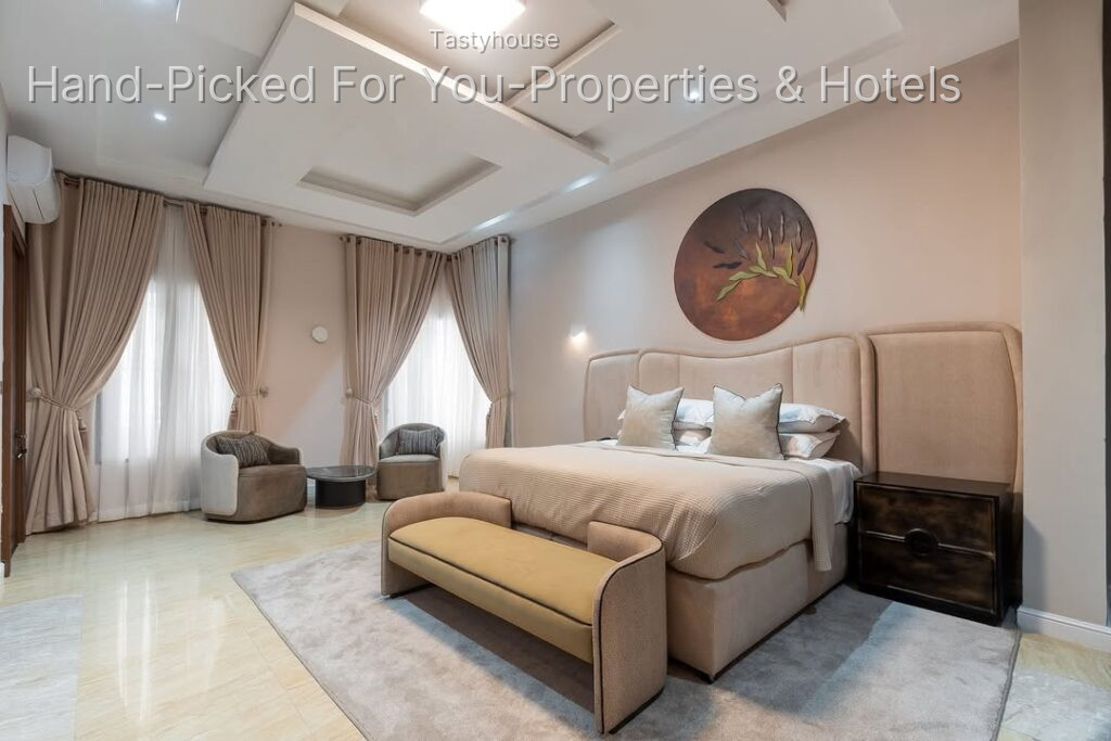 3 Bedroom Apartments