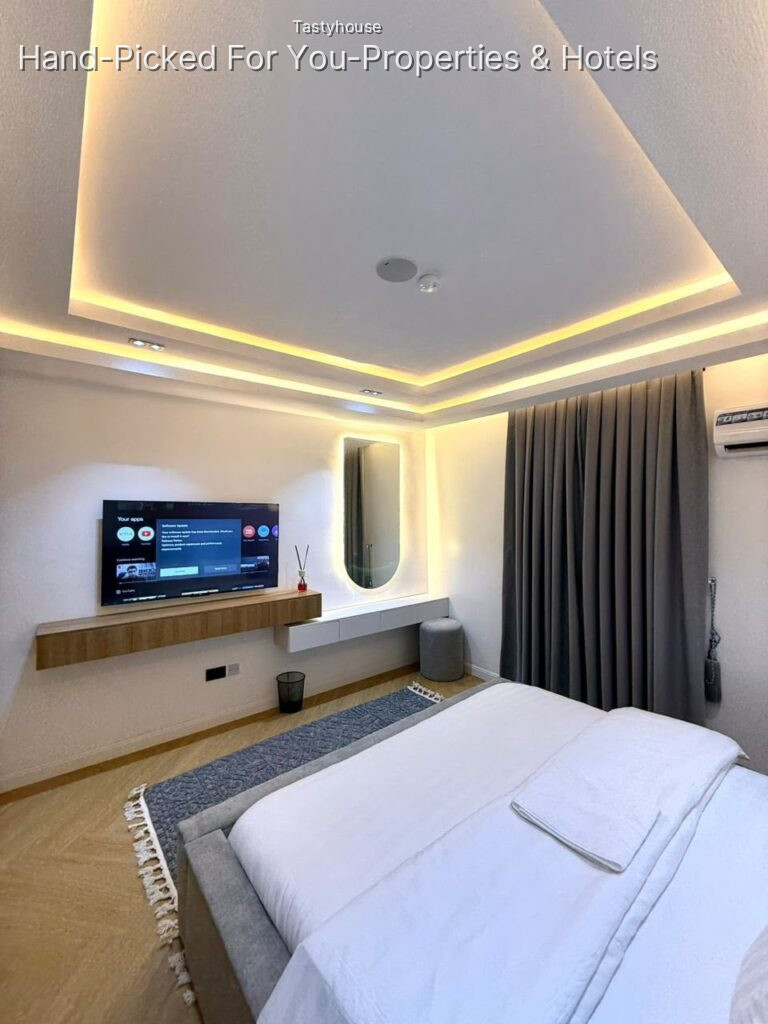 2 And 1 Bedroom Apartments