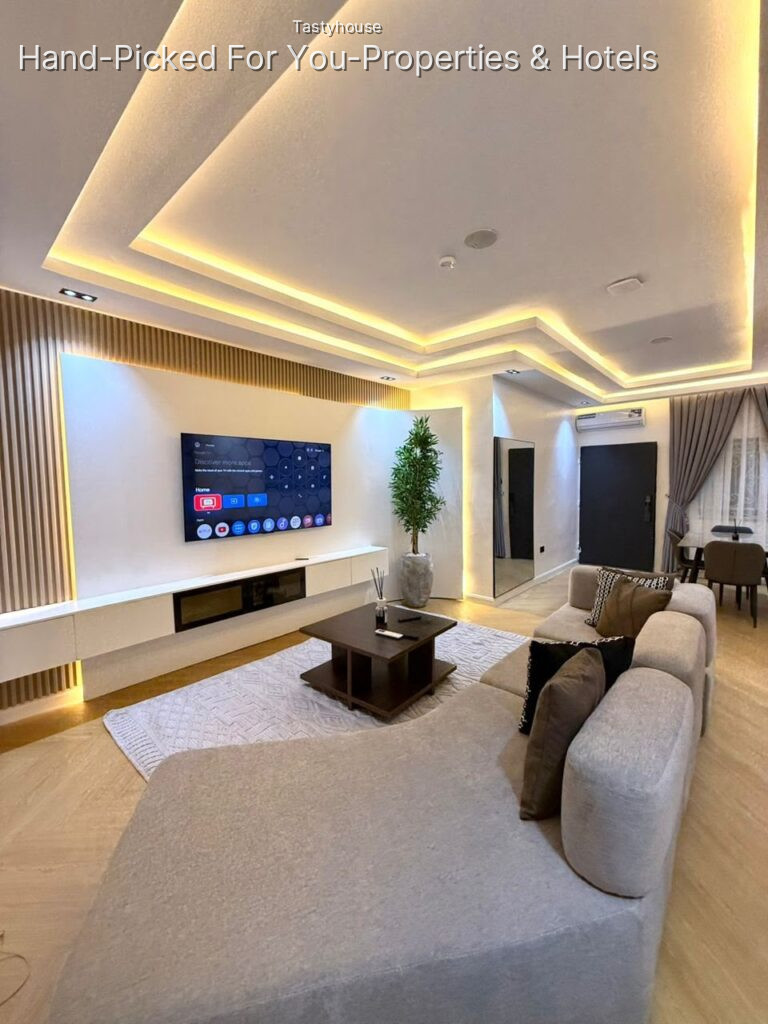 2 And 1 Bedroom Apartments