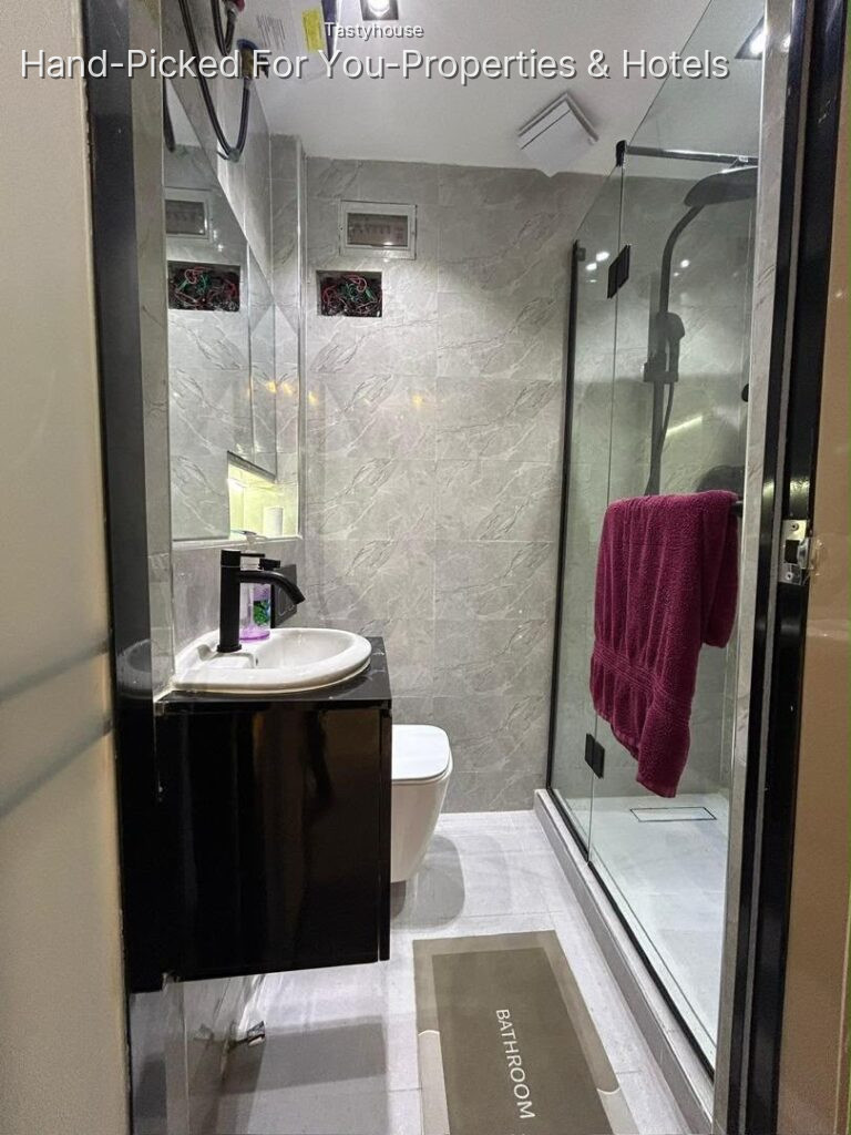 1 Bedroom Apartments
