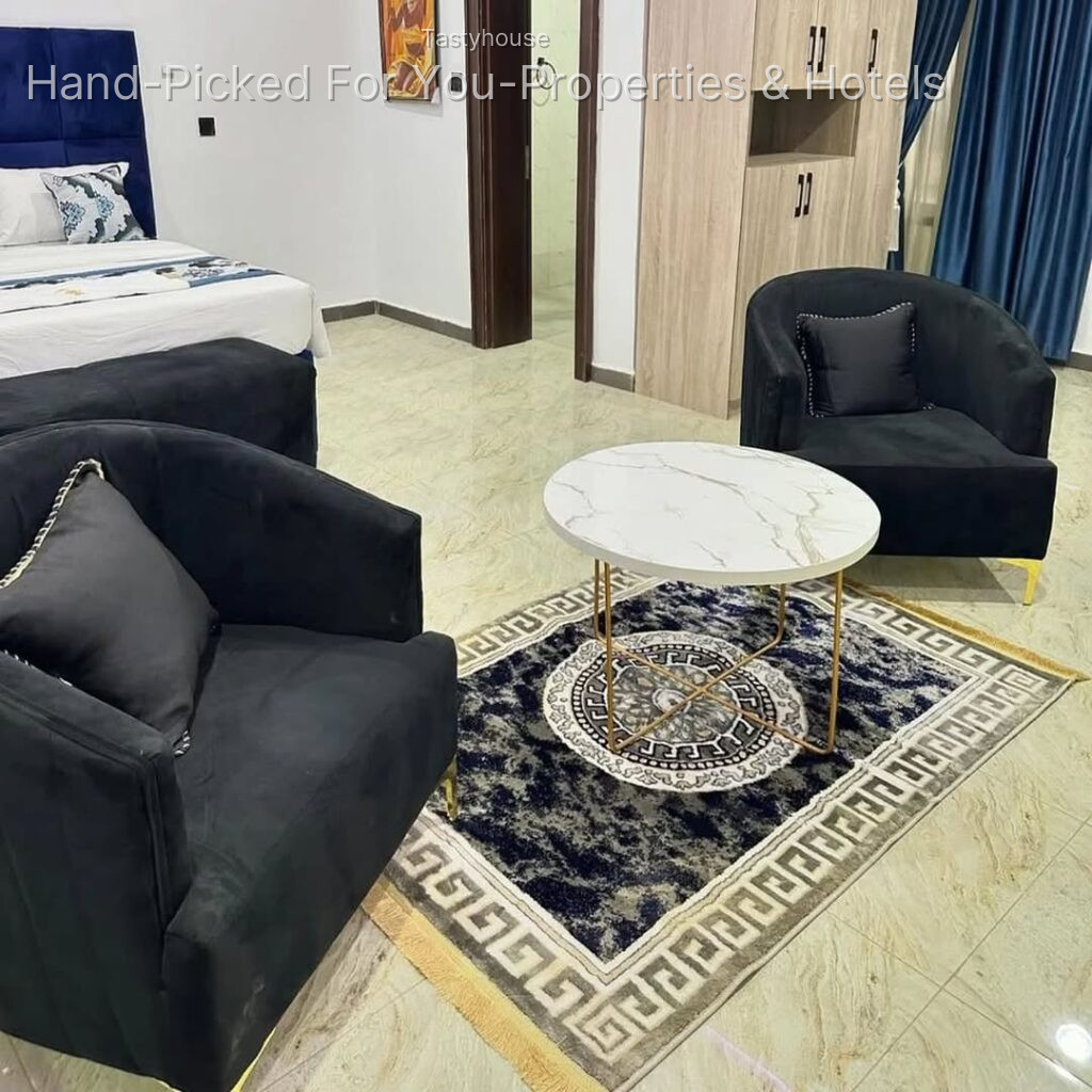 1 Bedroom Apartments
