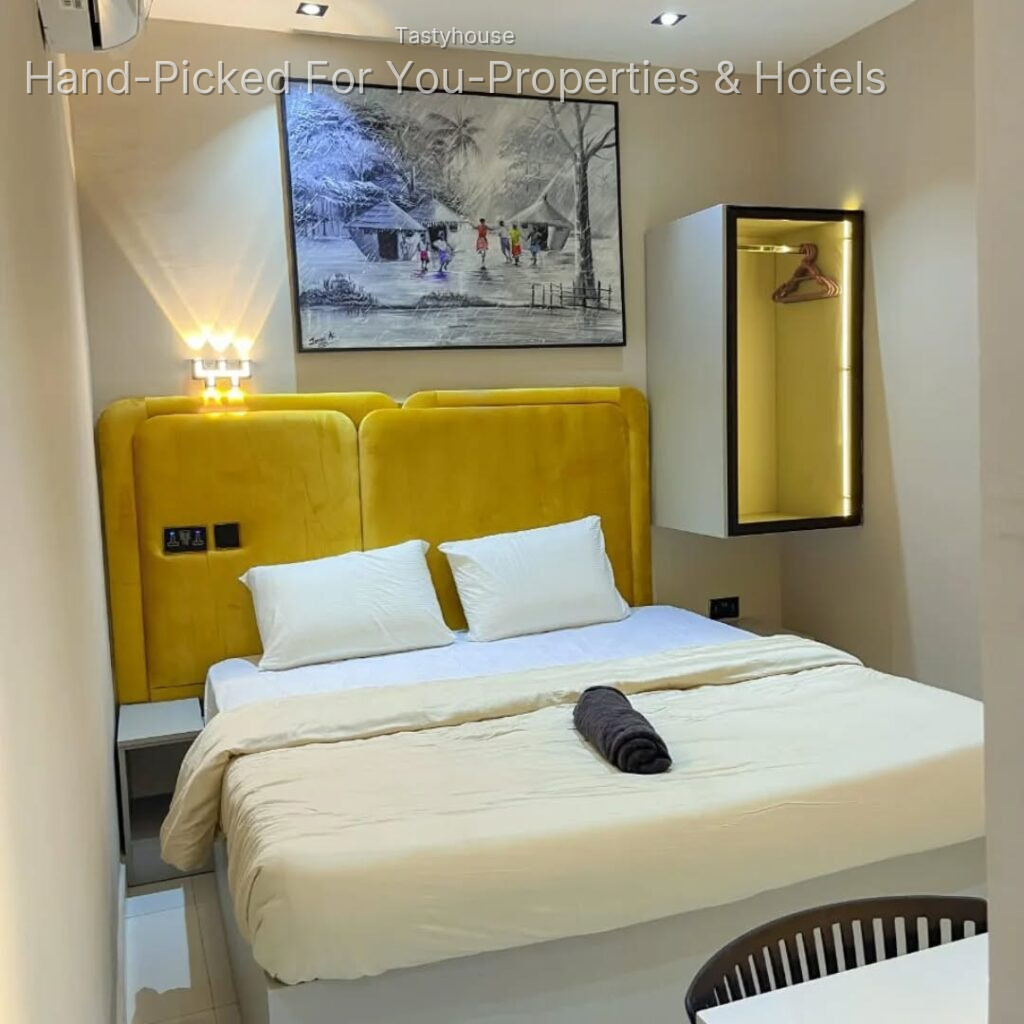 1 Bedroom Apartments