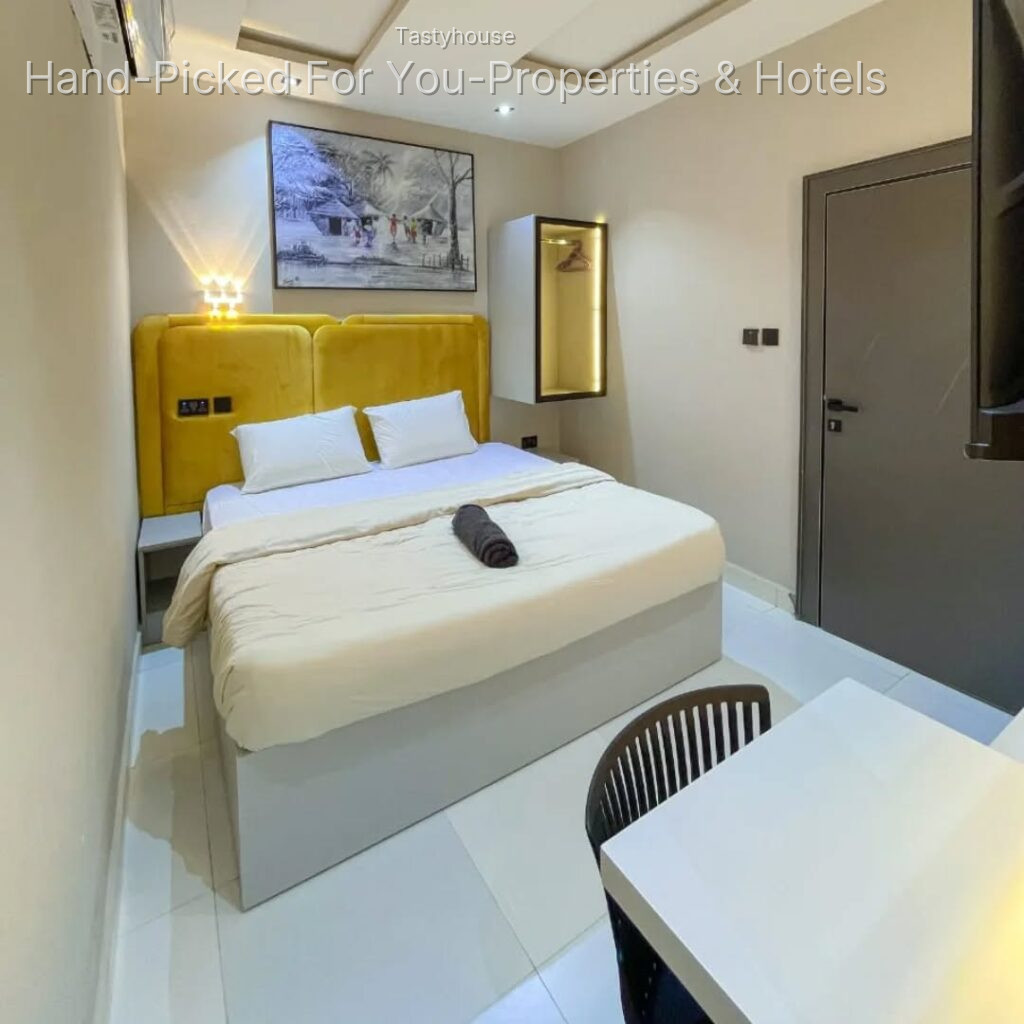 1 Bedroom Apartments
