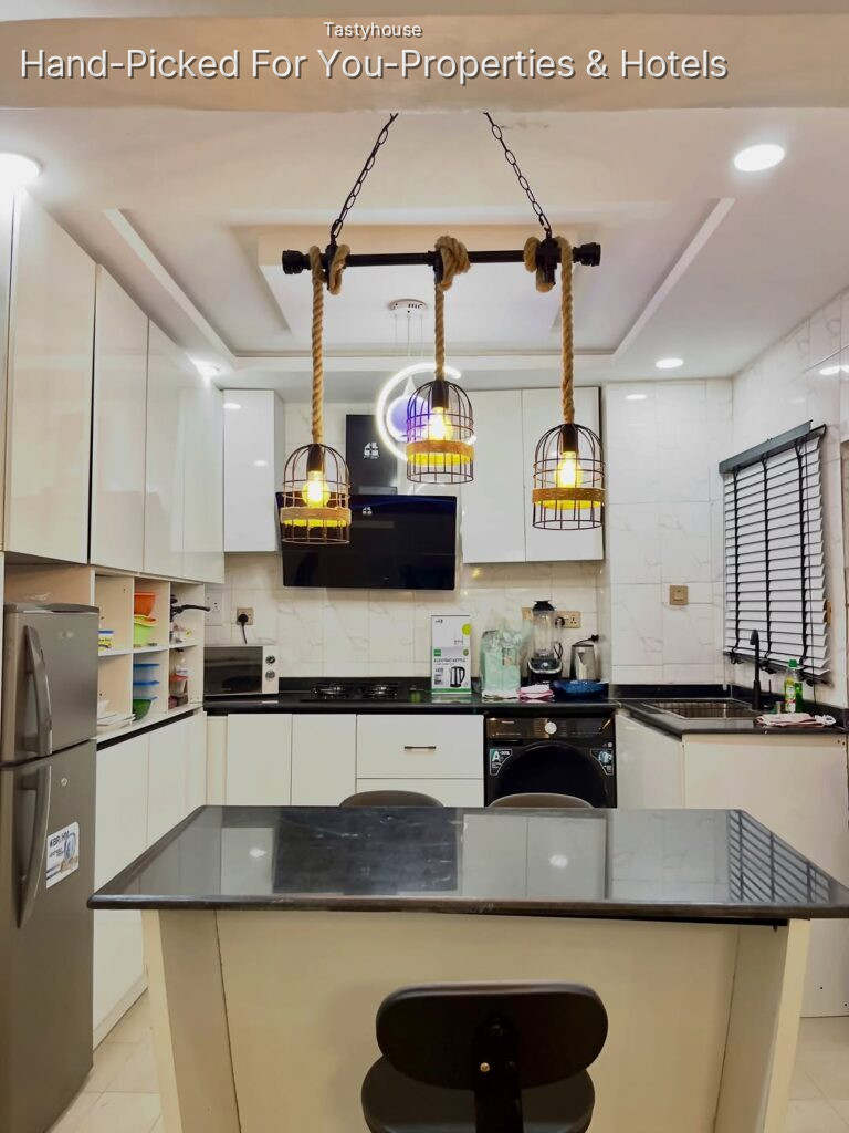 2 Bedroom Apartments