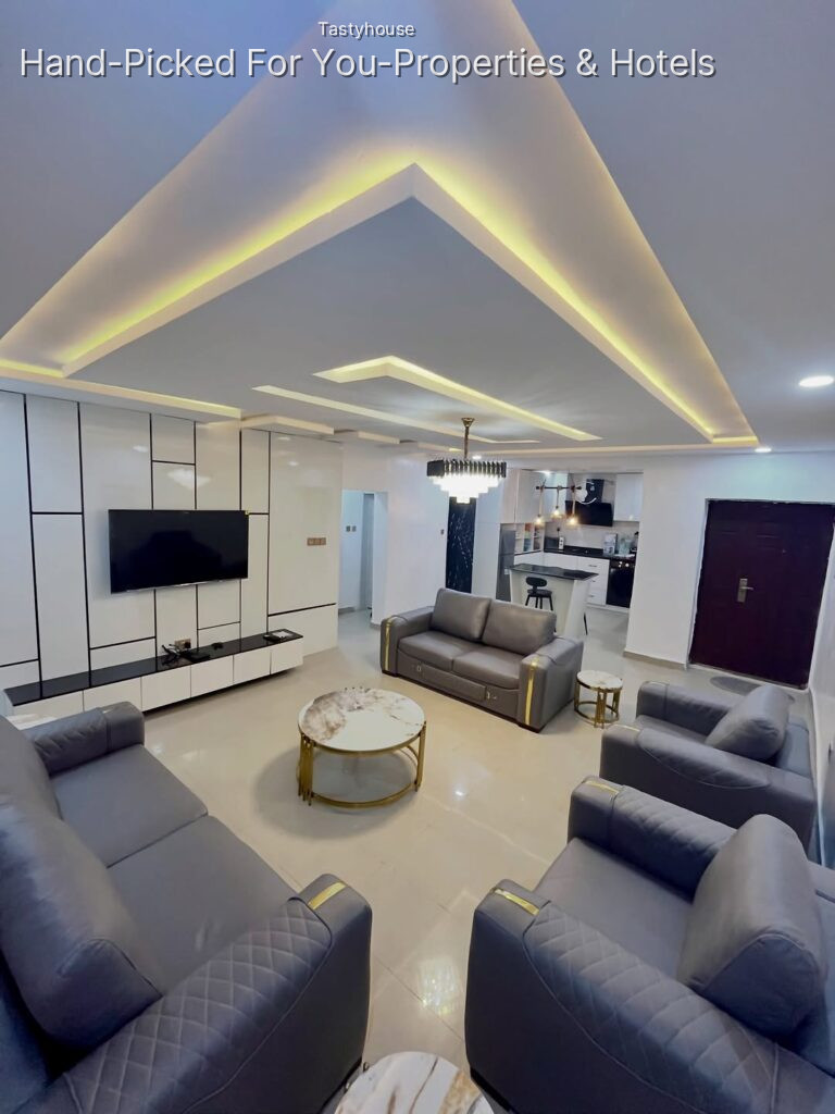 2 Bedroom Apartments