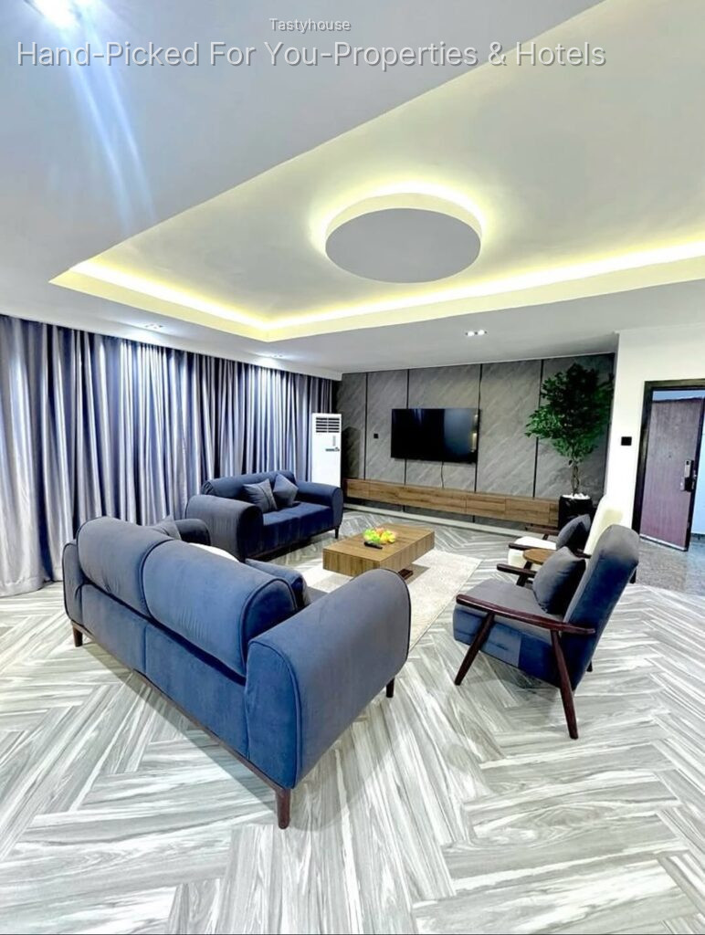 3 Bedroom Apartments