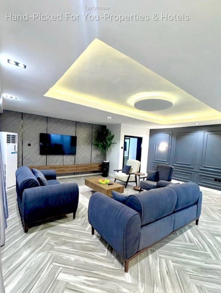 3 Bedroom Apartments
