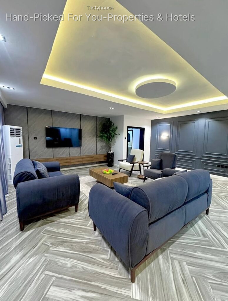 3 Bedroom Apartments