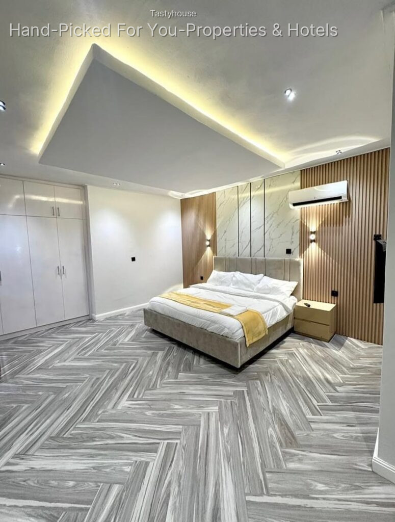 3 Bedroom Apartments