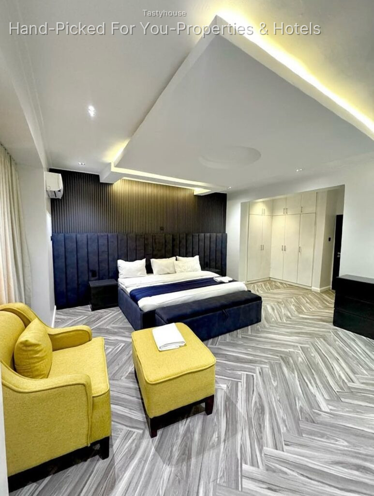 3 Bedroom Apartments