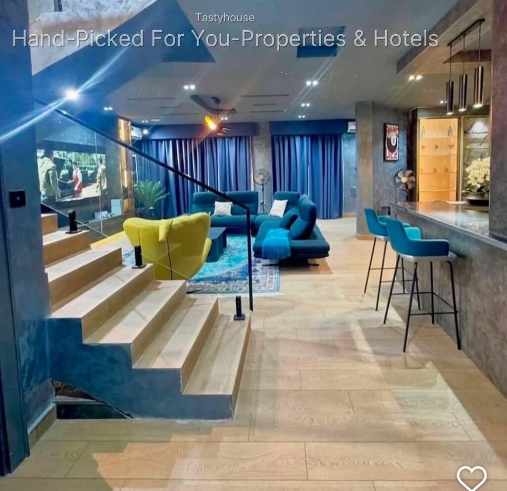 3 BEDROOM APARTMENT