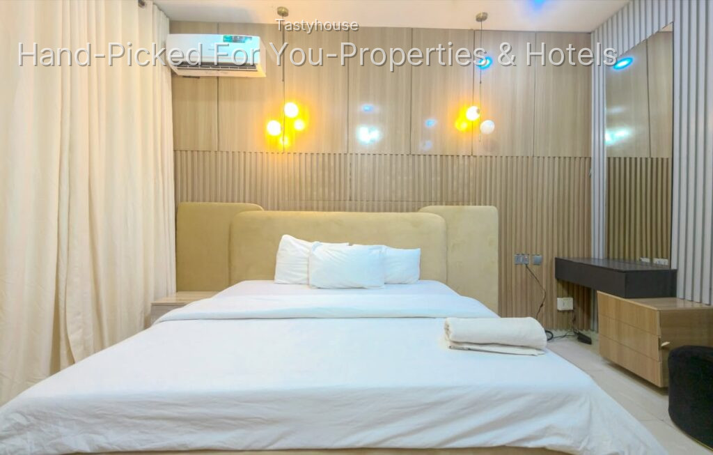 2 Bedroom Apartments