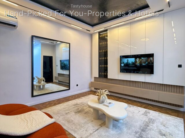 Deluxe 2 bedroom Apartments