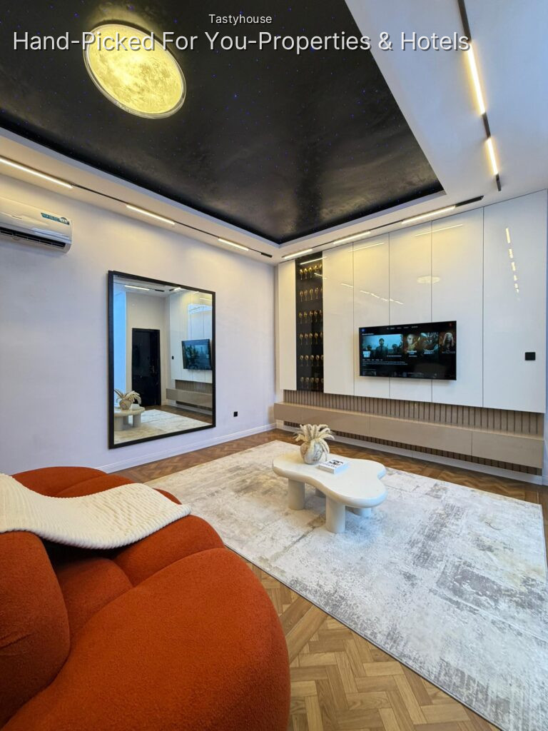 Deluxe 2 bedroom Apartments