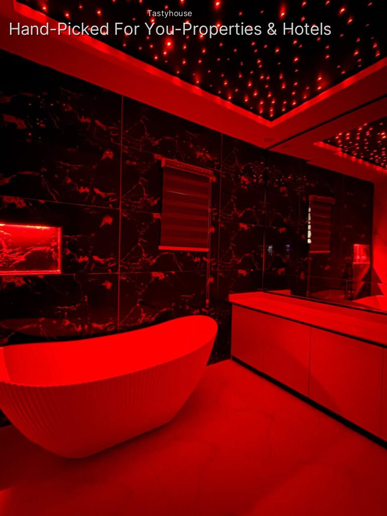 Deluxe 2 bedroom Apartments