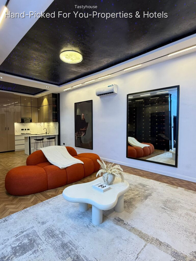 Deluxe 2 bedroom Apartments