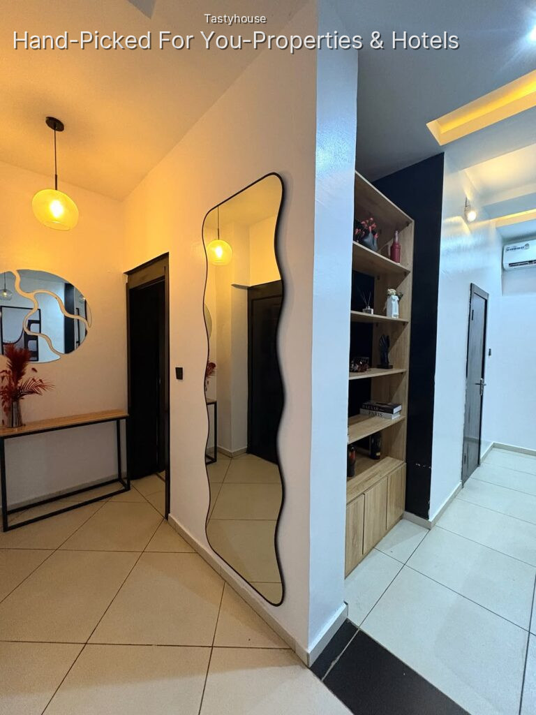 2 Bedroom Apartment