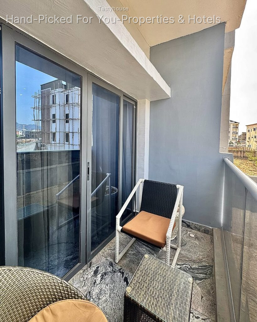 1 bedroom smart luxury home