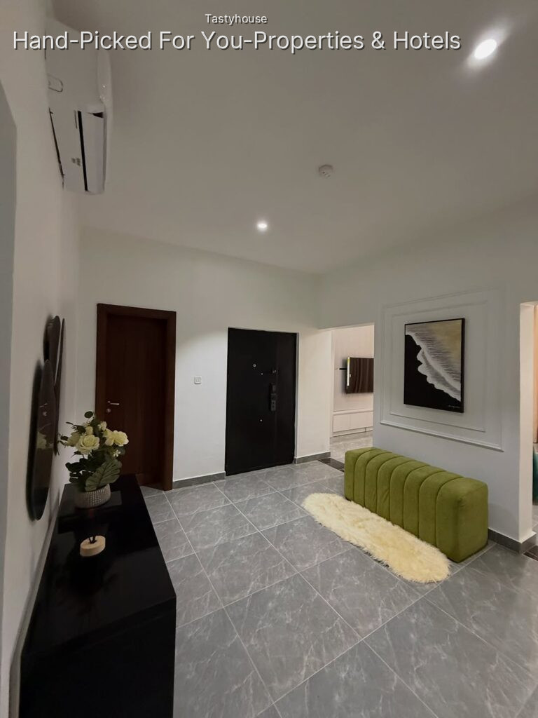 3-Bedroom Apartment