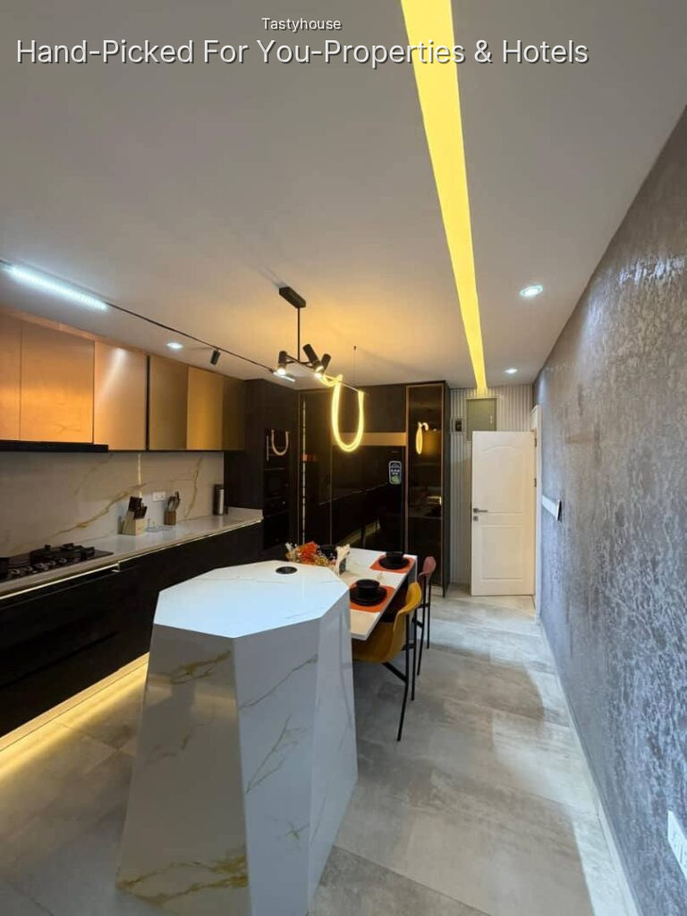 6 units of LuXury Smart 3-Bedroom Apartment