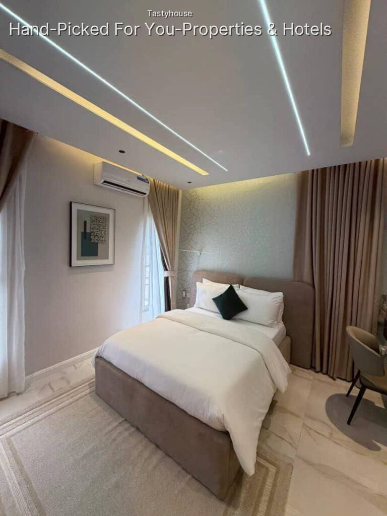 6 units of LuXury Smart 3-Bedroom Apartment
