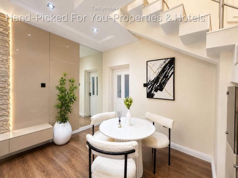 2-Bedroom Duplex Apartment
