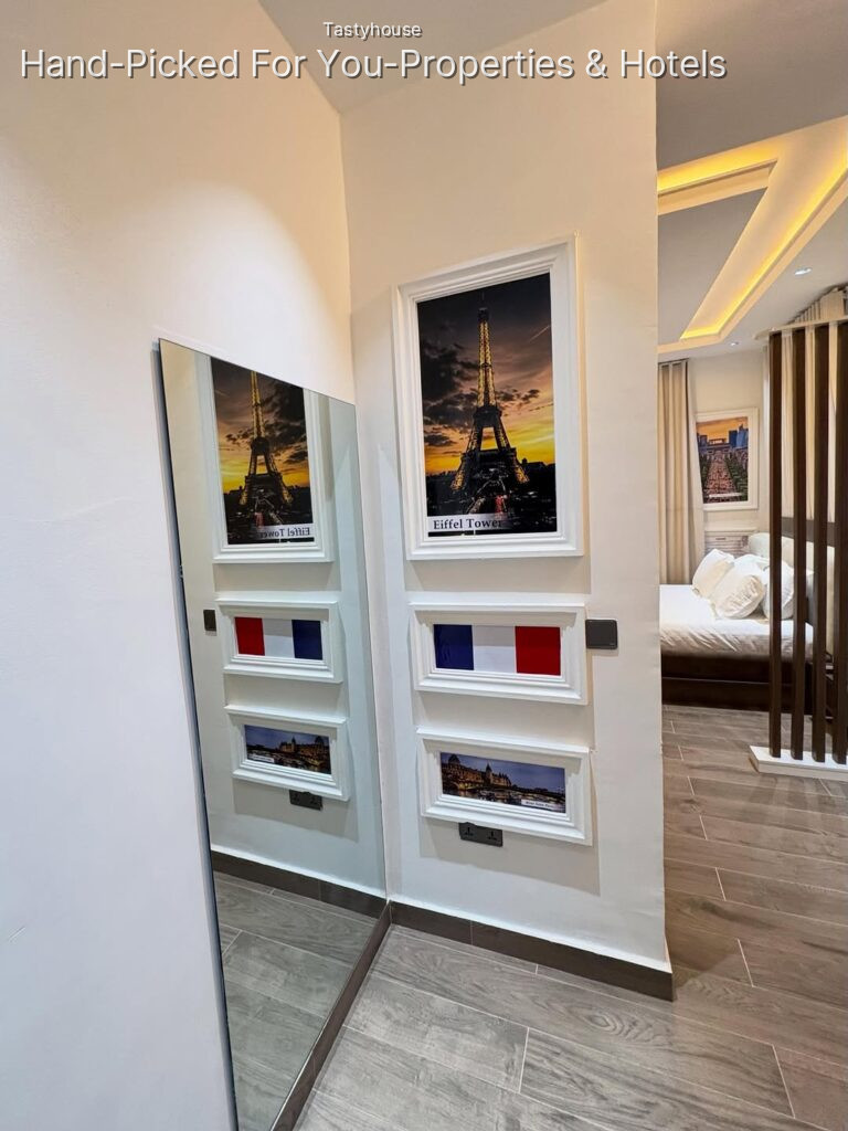 Serviced Apartment