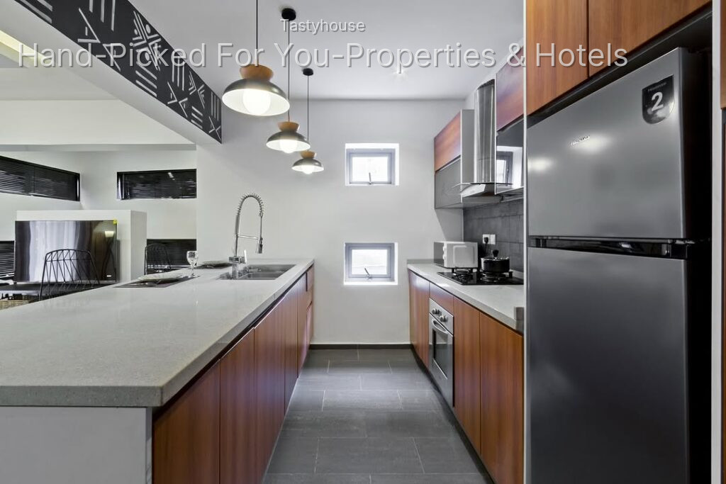 1- Bedroom Apartment