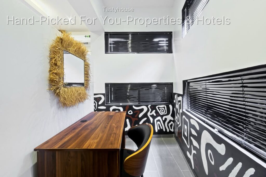 1- Bedroom Apartment