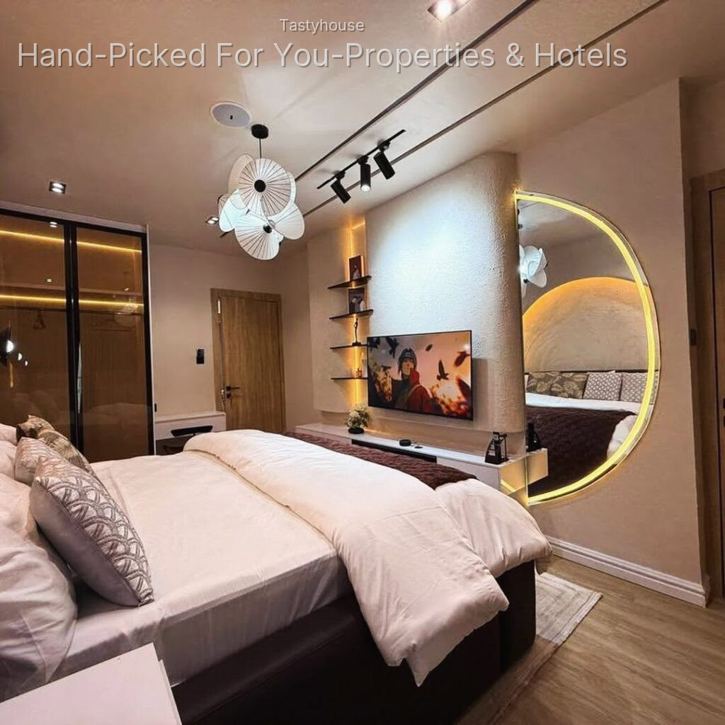 2-Bedroom Apartment
