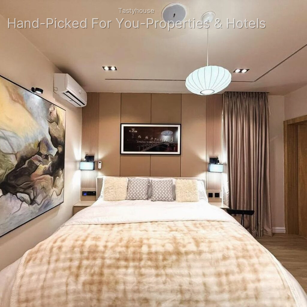 2-Bedroom Apartment